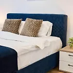 Apartment In Monarh Tower By Open House *