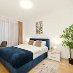 Apartment In Monarh Tower By Open House Timisoara
