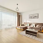 Apartment In Monarh Tower By Open House *