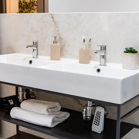 In Monarh Tower By Open House Апартаменты