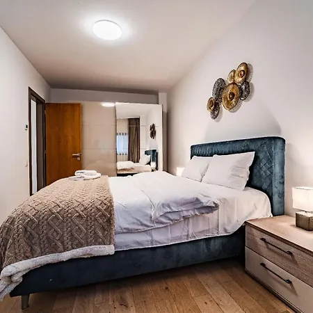 In Monarh Tower By Open House * Timisoara