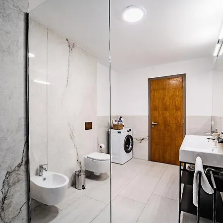 In Monarh Tower By Open House Апартаменты Тимишоара