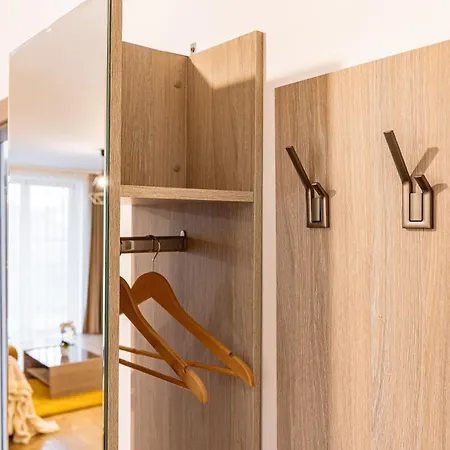 In Monarh Tower By Open House Apartment *