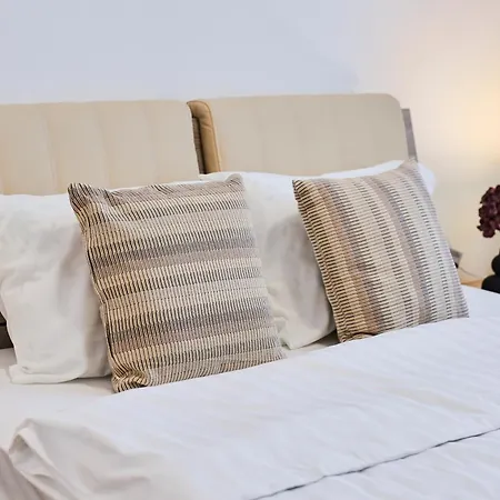 In Monarh Tower By Open House *