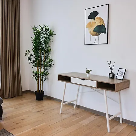 Апартаменты In Monarh Tower By Open House *