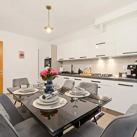 In Monarh Tower By Open House * Тимишоара