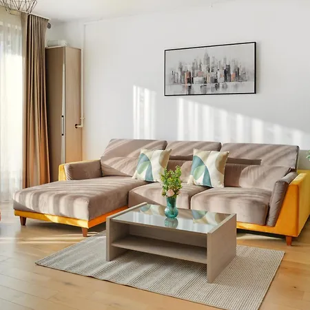 Apartment In Monarh Tower By Open House *