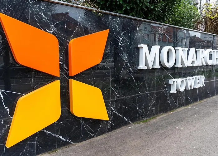 Appartamento In Monarh Tower By Open House *