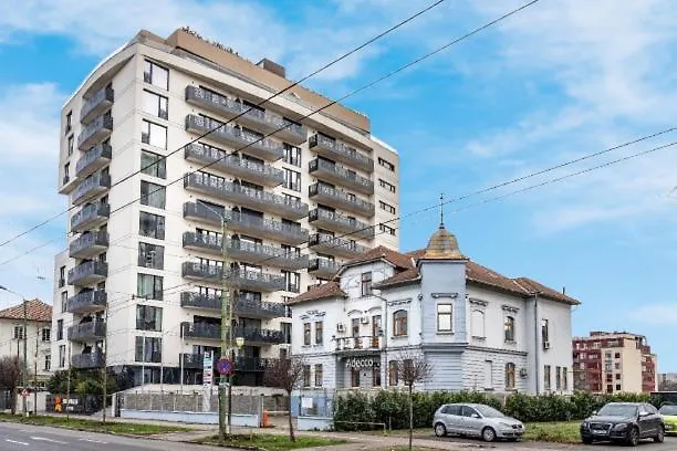 Appartamento In Monarh Tower By Open House