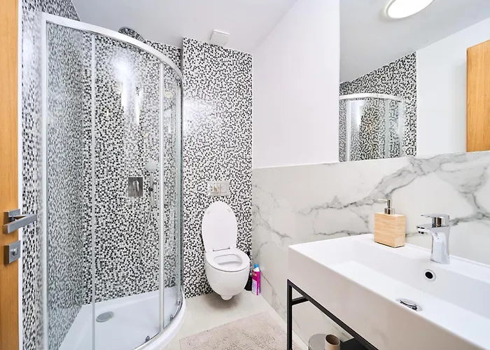 In Monarh Tower By Open House