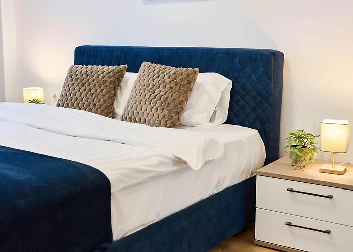 Appartamento In Monarh Tower By Open House *