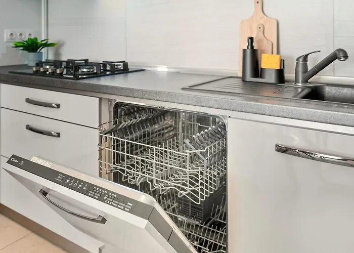 In Monarh Tower By Open House *