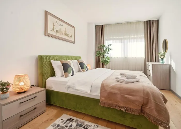 Appartamento In Monarh Tower By Open House