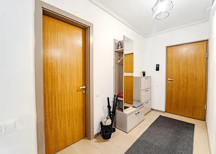 Apartament In Monarh Tower By Open House