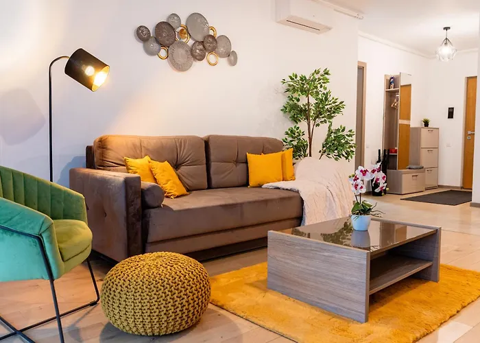 Apartament In Monarh Tower By Open House *