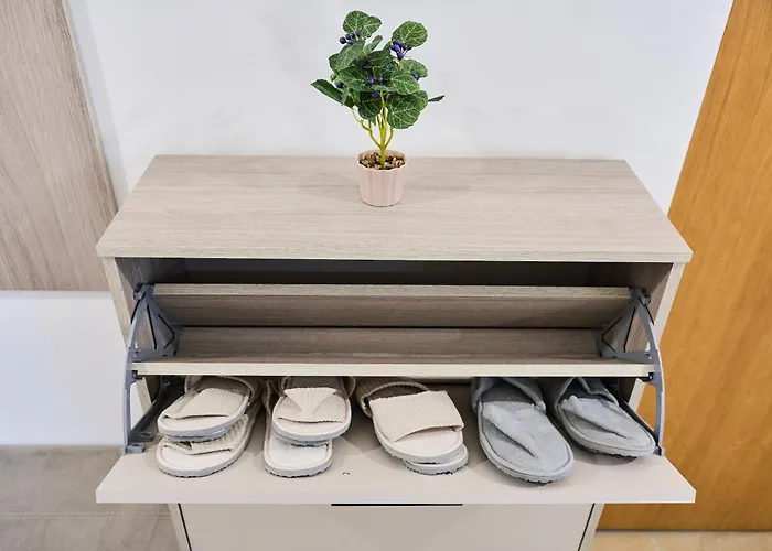 In Monarh Tower By Open House