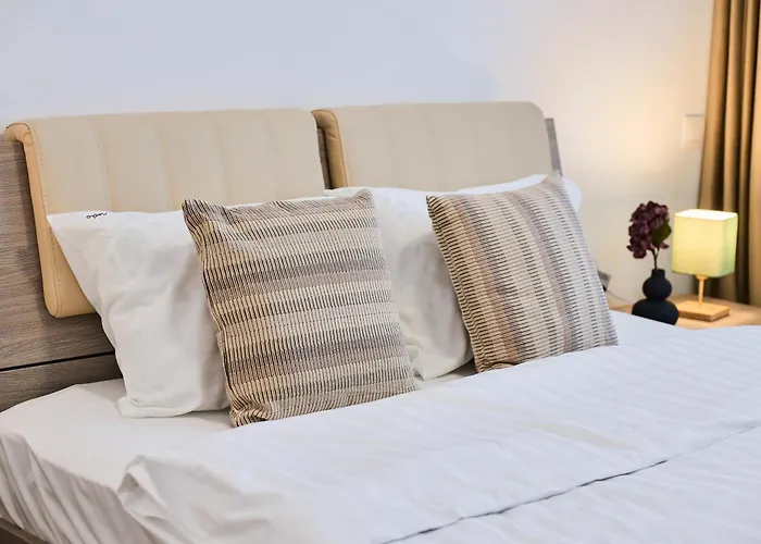 In Monarh Tower By Open House *