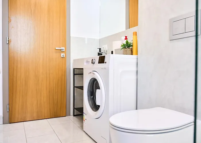 In Monarh Tower By Open House Apartament