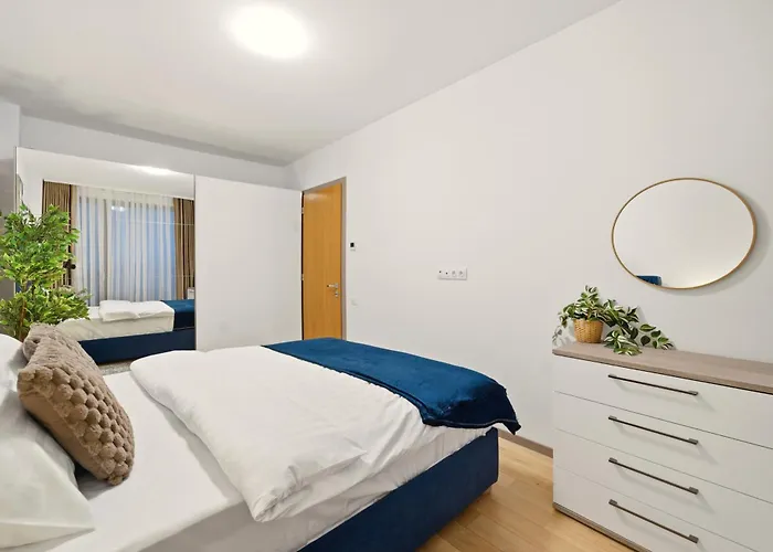 In Monarh Tower By Open House Apartament *