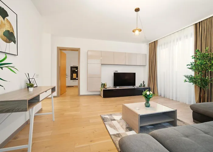 Apartament In Monarh Tower By Open House