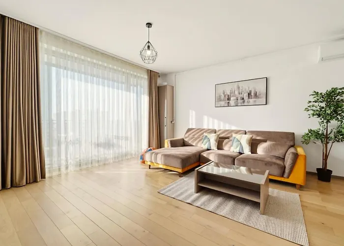 Apartament In Monarh Tower By Open House *